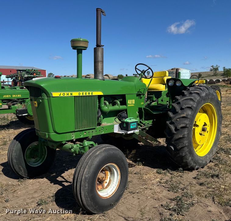1961 John Deere 4010 tractor - EG6467