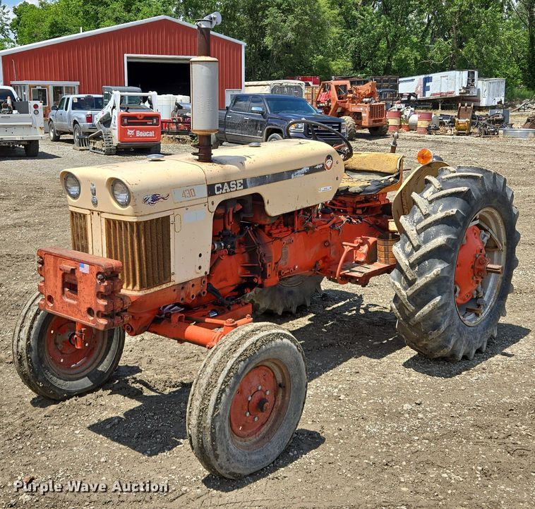 Case 430 tractor - EM7439