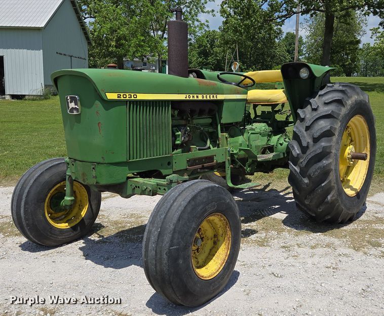 トラクター　ジョンディア　2030 John Deere 2030 Tractor | AllMachines