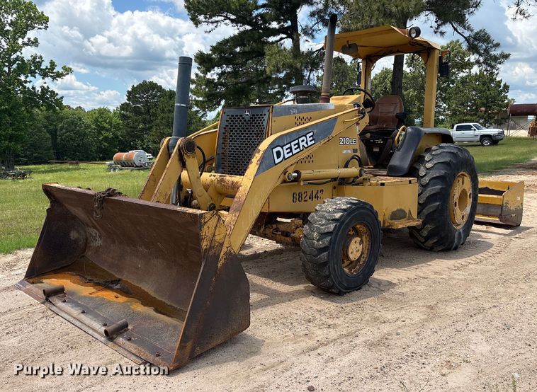 2006 John Deere 210LE landscape tractor - ND9725