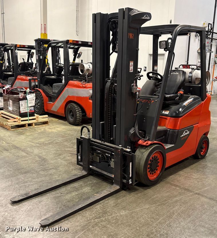 2023 Linde HT27CT forklift - DY0544