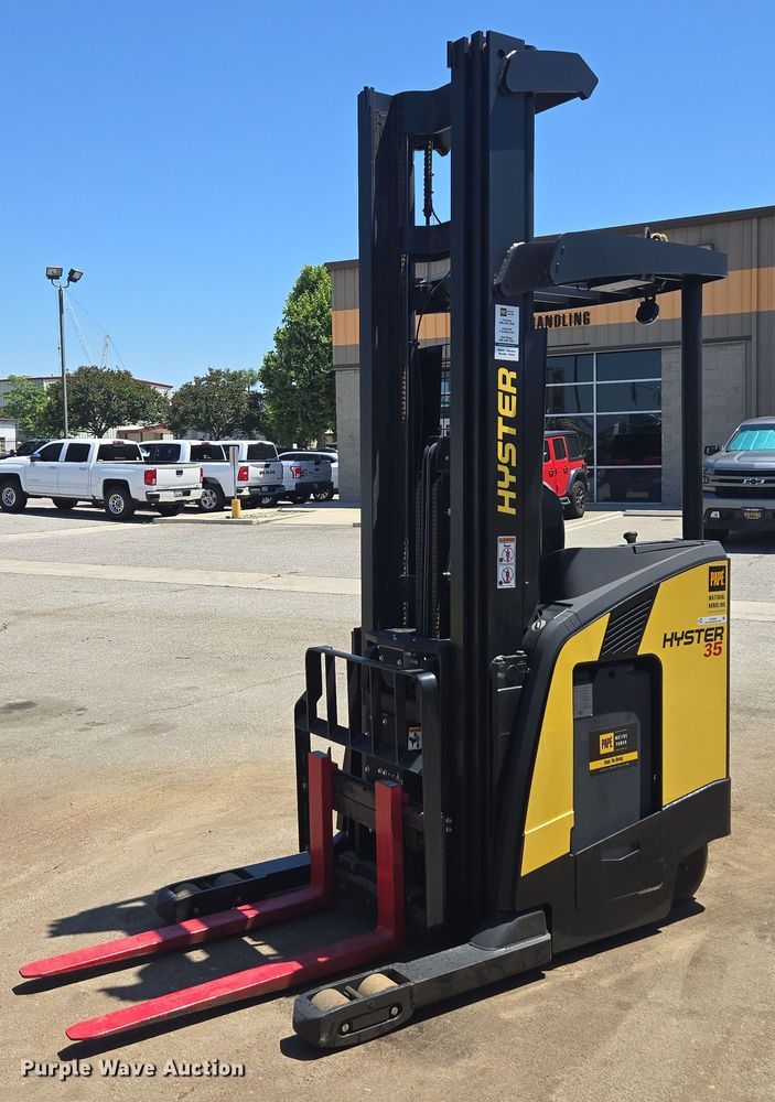 Hyster Warehouse Forklift For Sale | Purple Wave Auction