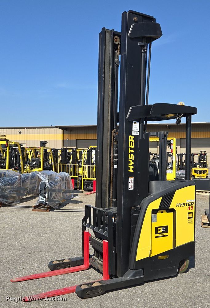 2023 Hyster N45ZR3-16.25 reach truck - EL6032