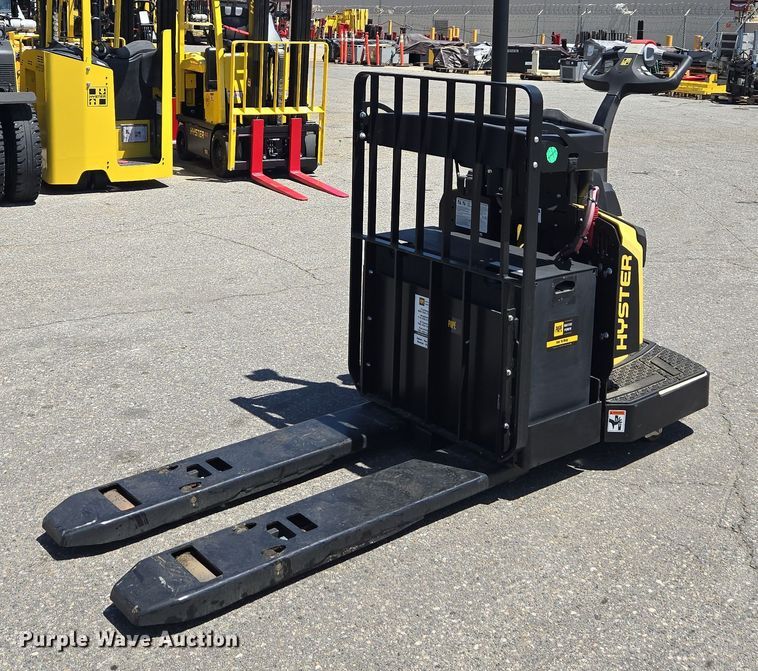 2023 Hyster B60ZAC2 pallet jack - EL6054