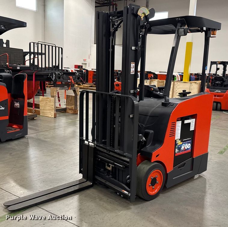 2023 Linde E18S forklift - ND9832