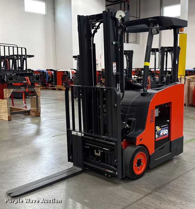 2023 Linde E18S forklift - ND9842