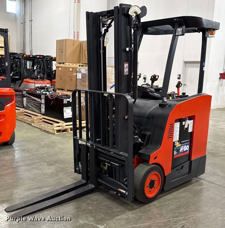2023 Linde E18S forklift - ND9881