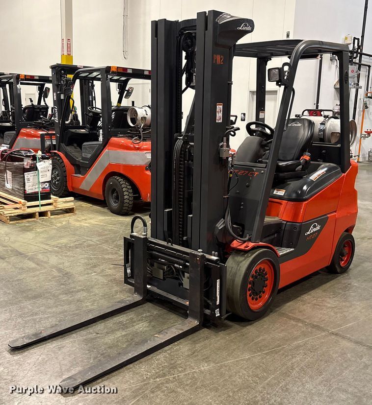 2023 Linde HT27CT forklift - ND9938