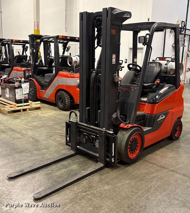 2023 Linde HT27CT forklift - ND9940