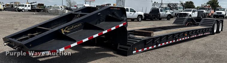 2014 Kaufman lowboy equipment trailer - EG5764