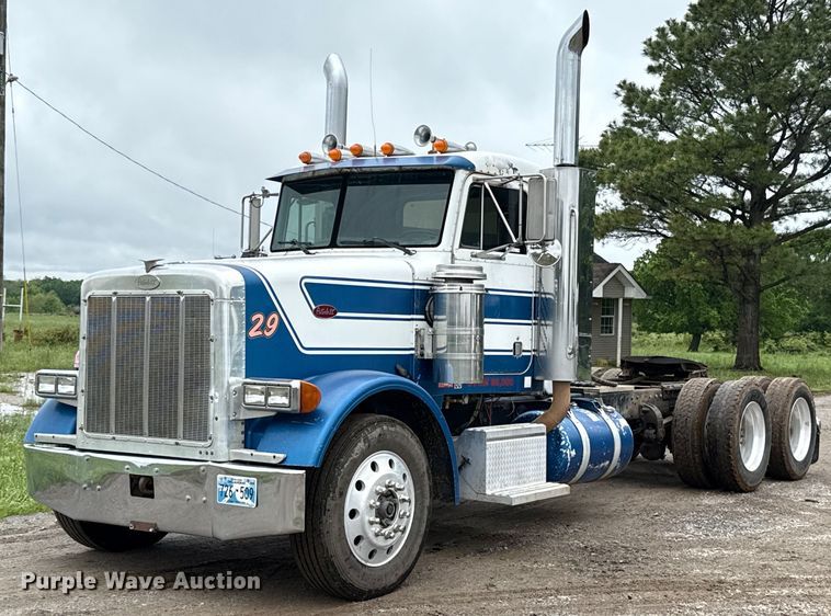 1995 Peterbilt 378 semi truck - EJ8765