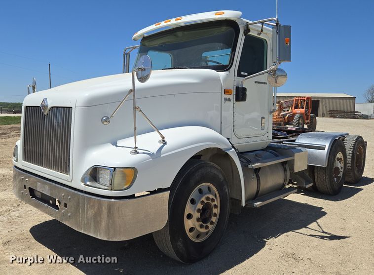 2007 International 9400i semi truck - EO0830