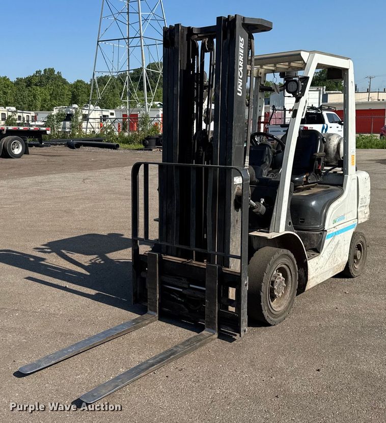 2016 UniCarriers PF50 forklift - DI9044