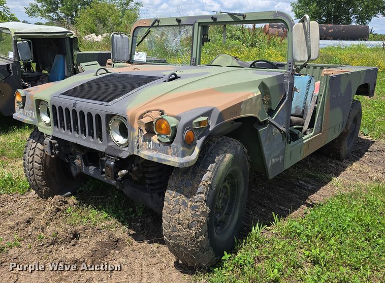1989 AM General M998 SUV - DT6934