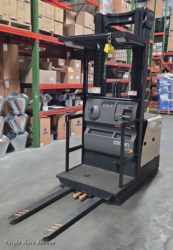 Crown SP3520-30 order picker - DU7761