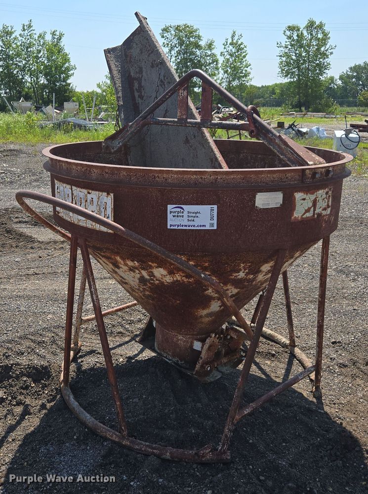 Gar-bro concrete bucket - DU7781
