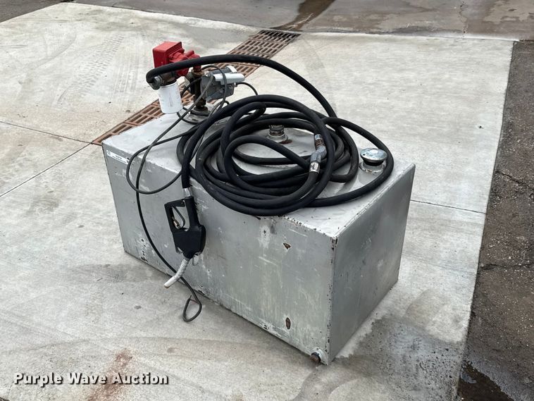 Fuel tank - DU9738