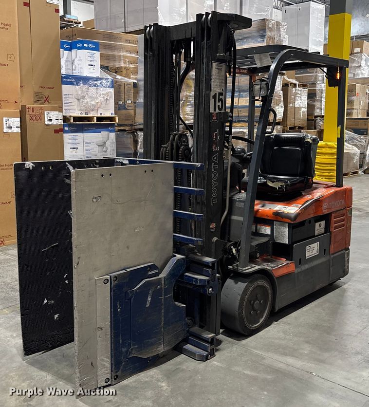Toyota 7FBEU18 forklift - EC3640