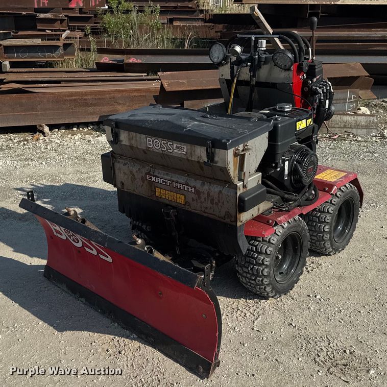 2020 Boss SNR24001 snow plow - EF2002