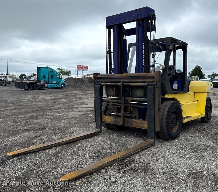 1999 Komatsu FD 135-6 forklift - EG5861