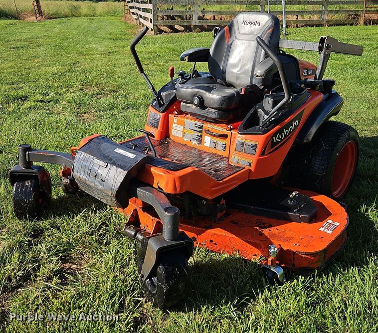 Kubota ZD1211 Commercial Turf Mower For Sale | Purple Wave Auction