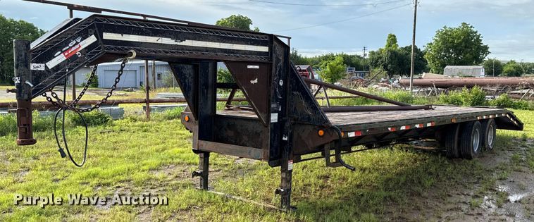 2007 PJ equipment trailer - EJ4621