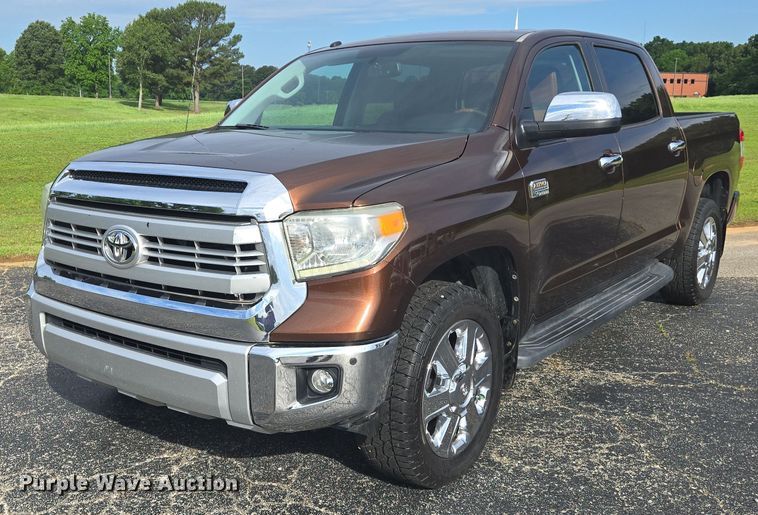 2014 Toyota Tundra 1794 Edition CrewMax pickup truck - EJ7567