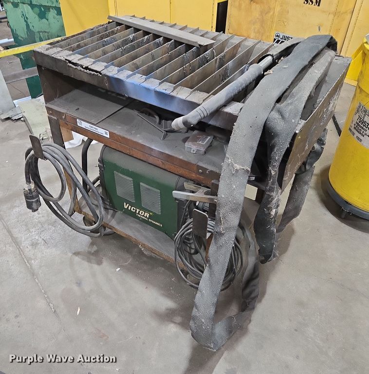 2014 Victor Thermal Dynamics CutMaster 52 plasma cutter - EM7485