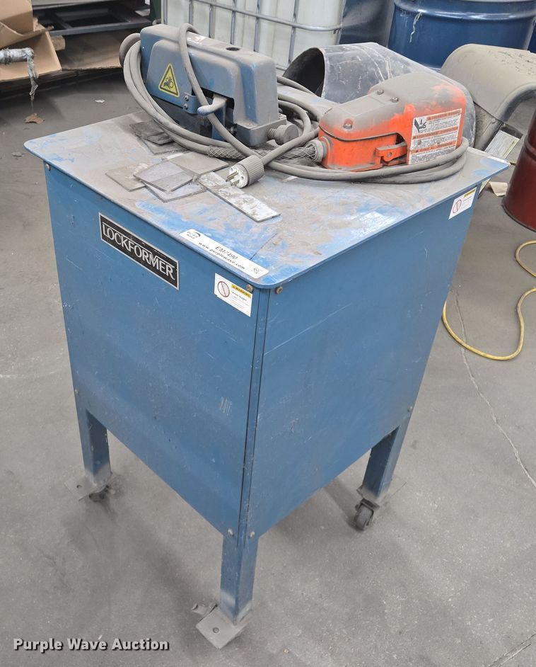 LockFormer bender - EM7490