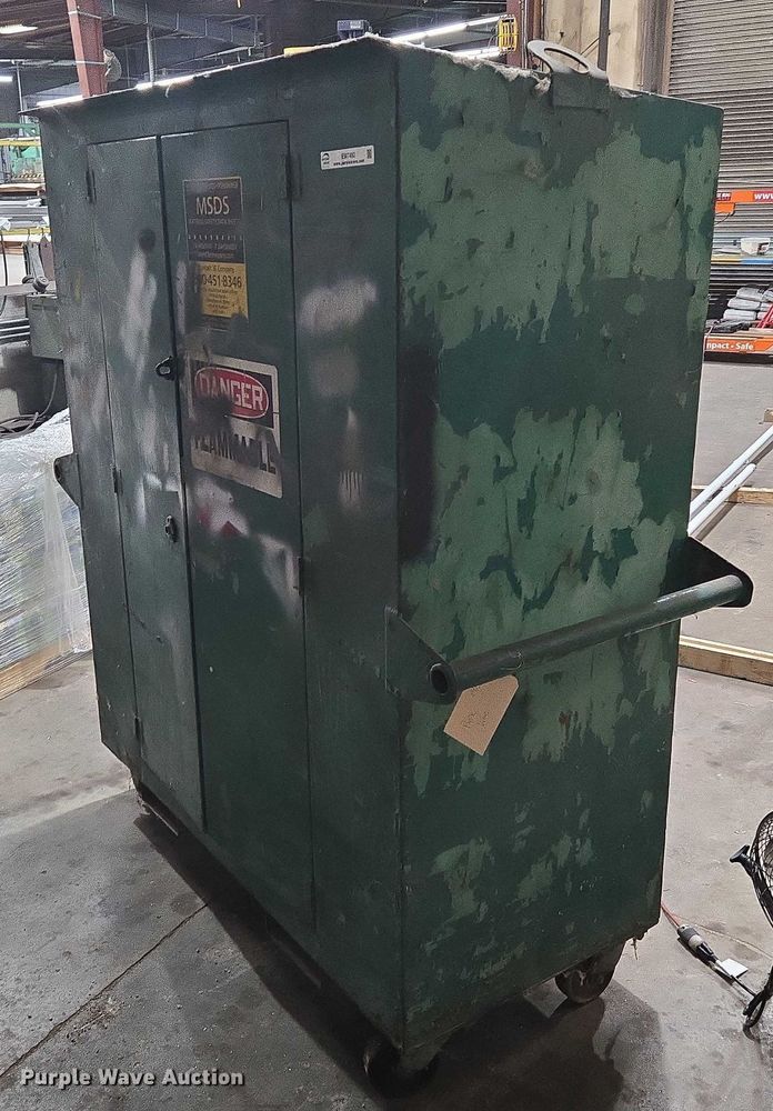 Cabinet - EM7492