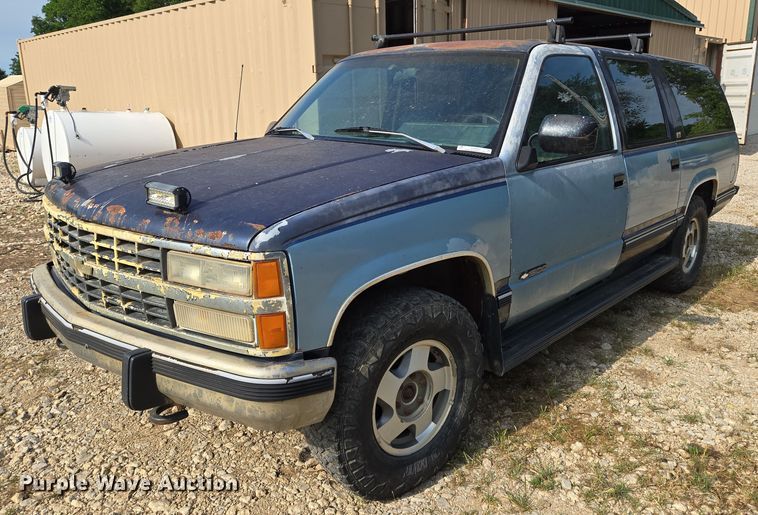1993 Chevrolet Suburban K1500 SUV - EO0932