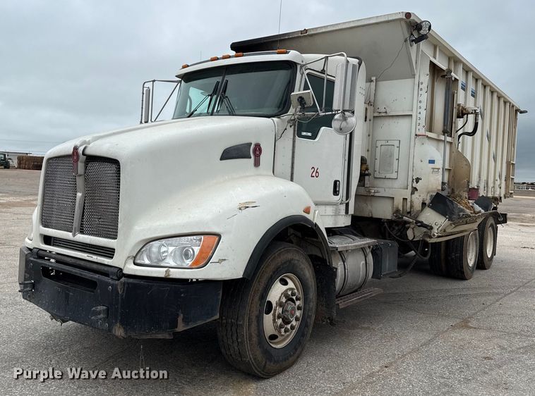 2016 Kenworth ration delivery truck - EQ4904