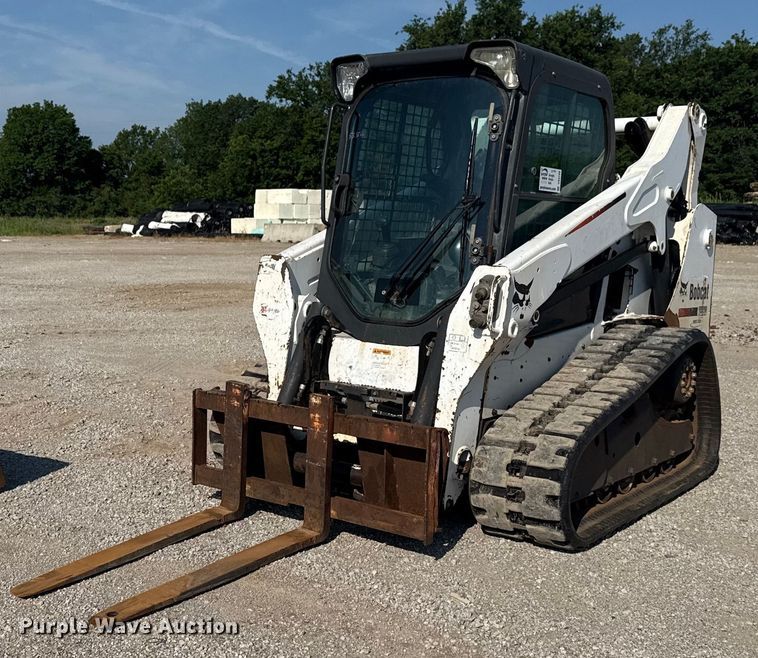 2014 Bobcat T590 tracked skid steer loader - DS3749