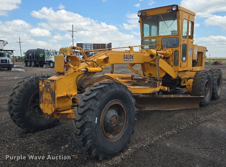 1971 Galion T-500 rigid frame motor grader - DT4894