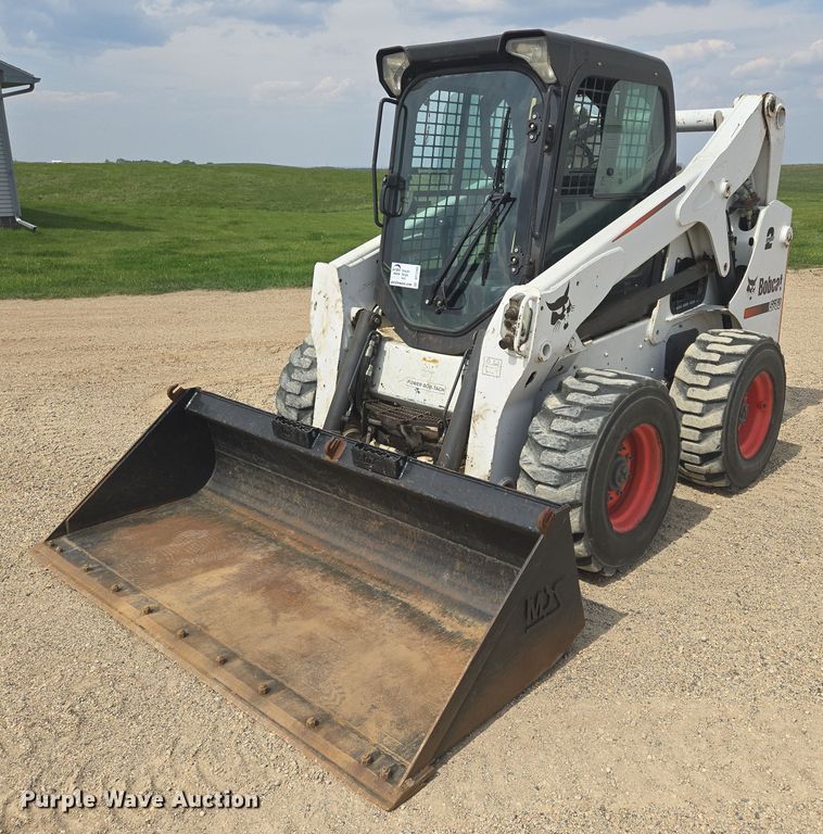 2011 Bobcat S650 skid steer loader - DT7209