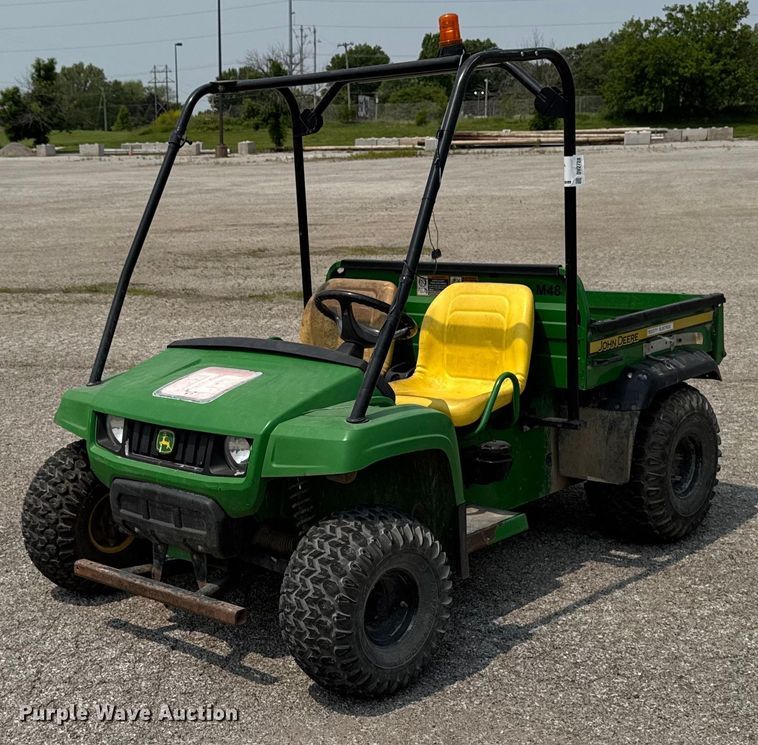 2011 John Deere Gator TS 4x2 utility vehicle - DV2728