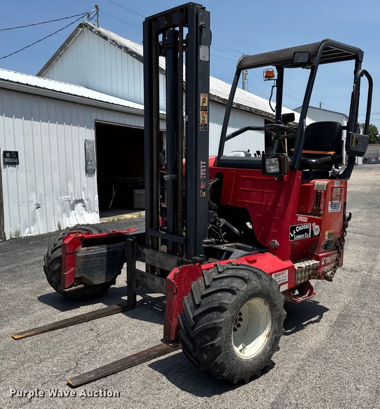 Moffett M55 forklift - DV4127