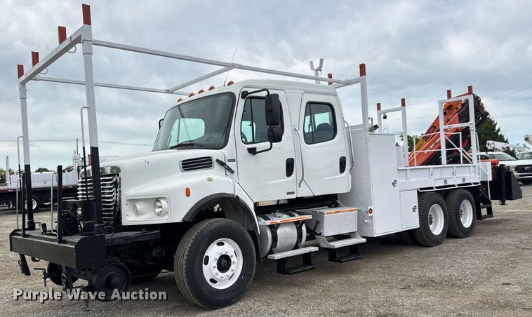 2007 Freightliner Business Class M2 Crew Cab crane truck - DY0021