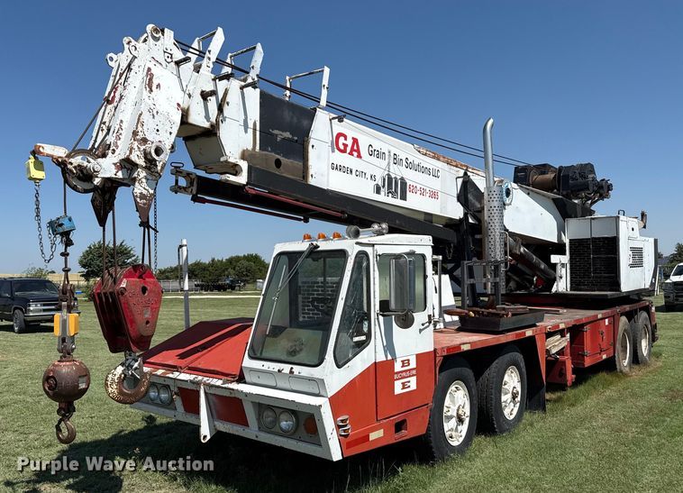 Truck Crane For Sale In Kansas | Purple Wave Auction