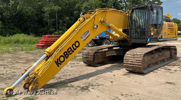 2021 Kobelco SK350LC-10 excavator - EC3646