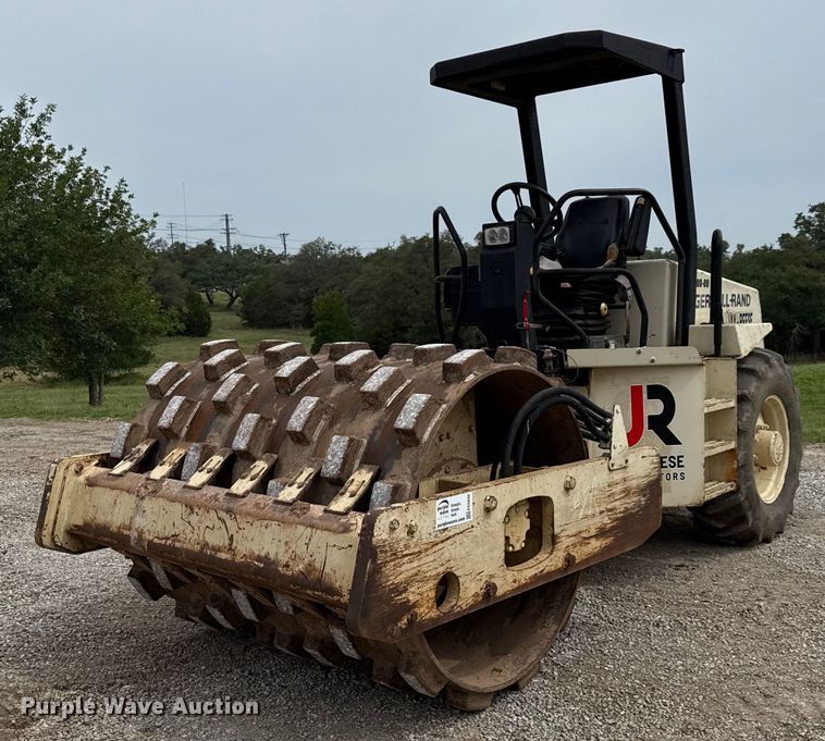 1998 Ingersoll-Rand SD-70F Pro Pac single drum vibratory roller - ED5692