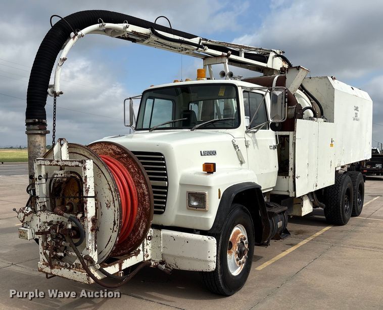 Ford L8000 Vacuum Truck For Sale | Purple Wave Auction