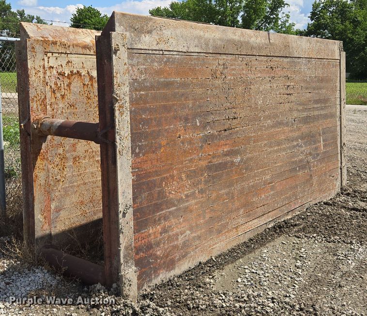 Trench box - EM7431