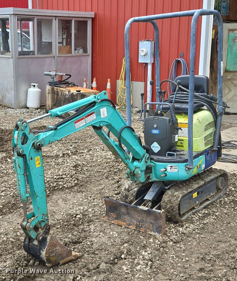 IHI 9VX mini excavator - EM7436