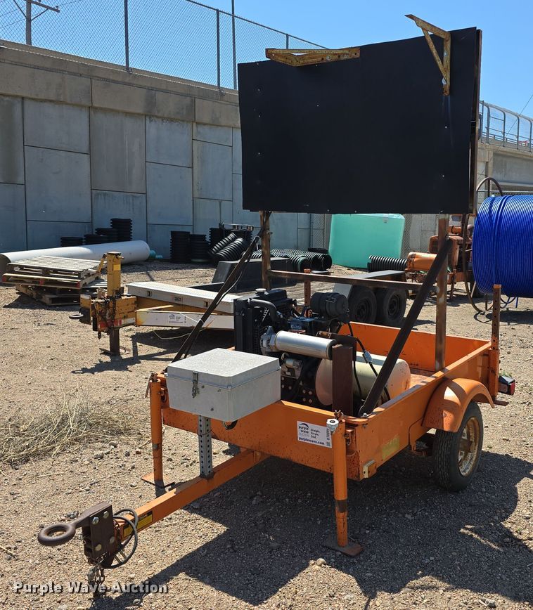 Hoffman arrow board trailer - DT6894