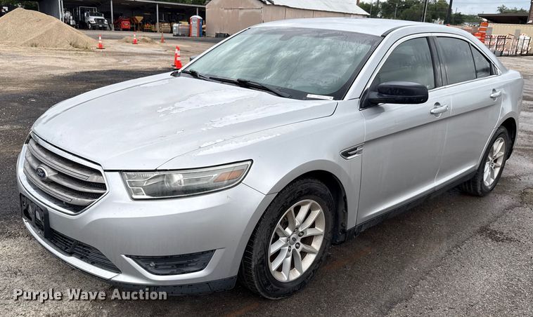 2013 Ford Taurus  - DX5475