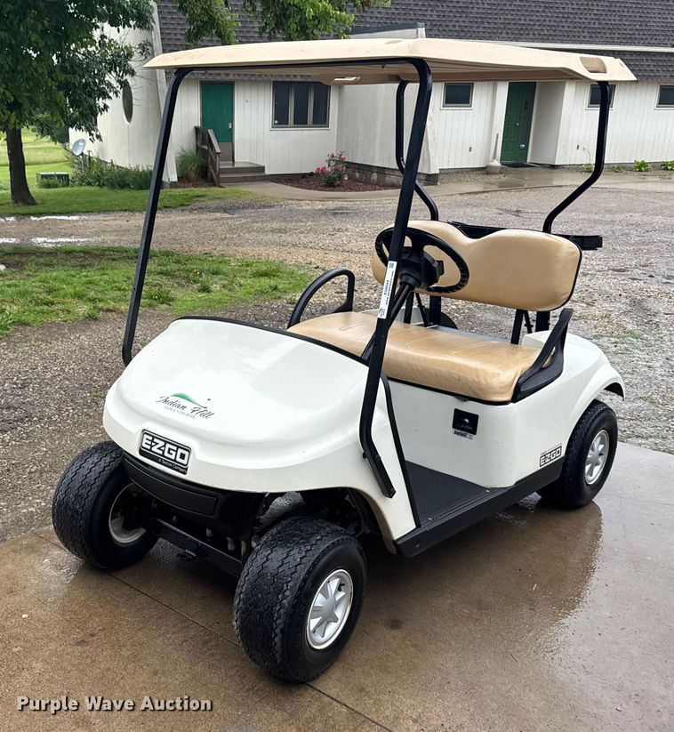2014 E-Z-Go TXT golf cart - EG6544