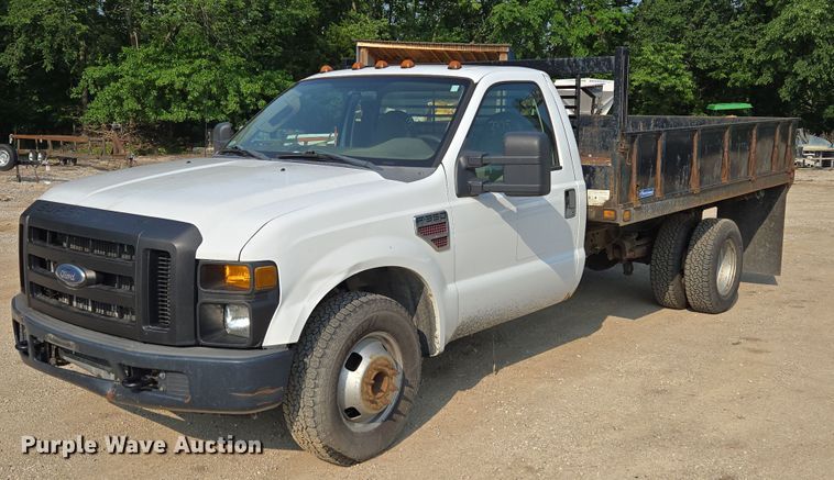 2008 Ford F350 Super Duty XL dump bed pickup truck - EM7456