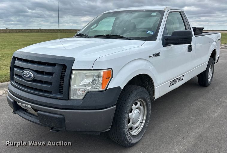 2010 Ford F150 pickup truck - EQ4847