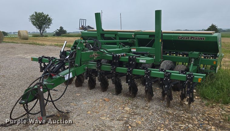 Great Plains CPH-1595 34 grain drill - DU7826